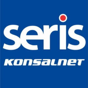 Logo Seris Konsalnet – konferansjer Mariusz Rusin, świąteczna impreza firmowa i spotkanie wigilijne