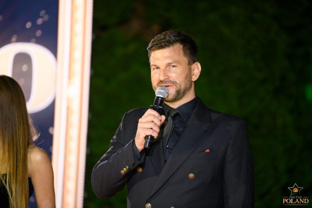 Mariusz Rusin – konferansjer prowadzący Bal 250-lecia USA w Domu Polonii w Warszawie